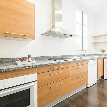 Homeclub Apartment